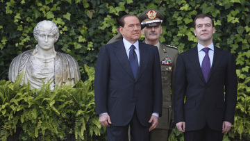 Президент России Медведев и Премьер Италии Берлускони провели переговоры в Риме