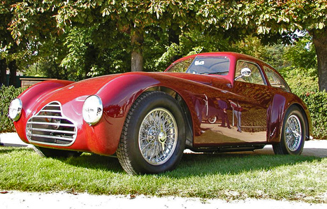 Версия Competizione — спортивная модель, построенная на базе Alfa Romeo 6C 2500.